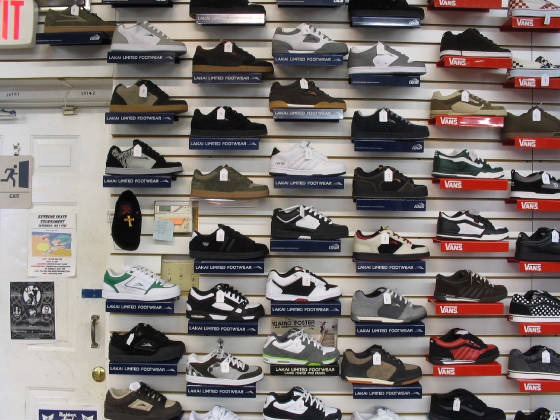 lakai.jpg