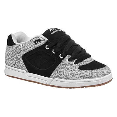 reynolds2_white-black-gum-1.jpg